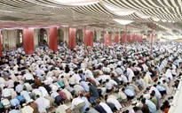 Kẻ khóc, người cười trong tháng lễ ăn chay Ramadan