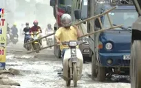 Nâng cấp Quốc lộ 3 cũ: Dân khổ vì bụi bẩn và ách tắc giao thông