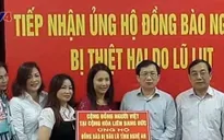Đoàn cứu trợ kiều bào Đức trao quà tại Nghệ An