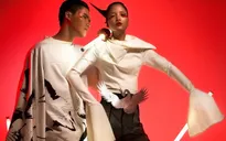 Quang Hùng, Chà Mi Next Top Model khoe dáng trong trang phục sếu đầu đỏ