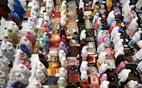 Bắt đầu tháng lễ Ramadan của người Hồi giáo