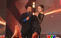 Bằng Kiều tình tứ ôm Lan Phương ở chung kết SV toàn quốc 2016