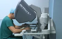 Lần đầu sử dụng robot trong phẫu thuật nội soi tại Việt Nam