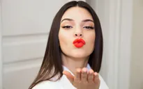Kendall Jenner xác nhận sẽ "thả dáng" tại Victoria’s Secret Fashion Show 2016
