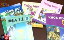 Phản hồi về thông tin biên soạn hai bộ sách giáo khoa miền Bắc - Nam
