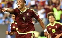 VIDEO Uruguay 0-1 Venezuela: ƯCV vô địch bị loại bởi cú sút từ giữa sân