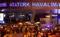 Sân bay Ataturk mở cửa trở lại sau vụ khủng bố