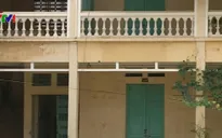 Hà Nội: Người dân quận Hoàng Mai phản đối thu hồi sân bóng làm trường học