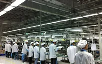 Số lượng đơn đặt hàng mới tăng mạnh, PMI đạt đỉnh trong 18 tháng
