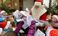 Giáng sinh sớm tại bưu điện của ông già Noel tại Đức