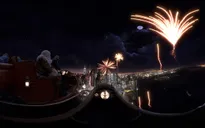 Trải nghiệm cảm giác “cưỡi mây” cùng ông già Noel với kính thực tế ảo