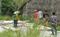 Kiên Giang: Sập tường nhà hoang, 2 học sinh chết thương tâm
