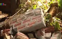 Quảng Bình: Hàng chục hộ dân sống dọc triền núi nơm nớp lo sạt lở