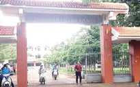Đăk Lăk: Bị học sinh phản đối, nhà trường phải tạm dừng dạy thêm