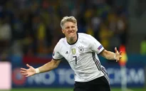 Vừa bị Mourinho "ghẻ lạnh", Bastian Schweinsteiger đã sắp có bến đỗ mới