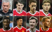 Mourinho thẳng tay loại 9 cầu thủ, trong đó có Schweinsteiger
