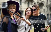 Chụp ảnh selfie giúp tăng doanh thu bán mỹ phẩm
