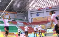 ĐT Indonesia làm quen địa điểm thi đấu tại VTV Cup 2016 - Tôn Hoa Sen