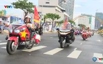 Đoàn xe mô tô - những người bạn đồng hành của các cua rơ
