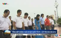 BTC Giải xe đạp quốc tế VTV Cúp Tôn Hoa Sen 2016 dâng hương tưởng niệm Chủ tịch Hồ Chí Minh