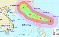 Siêu bão ở Biển Đông hướng về Philippines