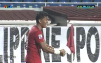 VIDEO: Pha tung người bắt vô-lê tuyệt đẹp của Khairul Amri (ĐT Singapore)