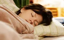 Ngủ quá nhiều hại ngang hút thuốc lá