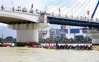Sôi động Ngày hội đua thuyền tại Đà Nẵng