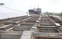 Giảm chiều cao cầu vượt sông Văn Úc, nhiều DN đóng tàu sẽ phải đóng cửa