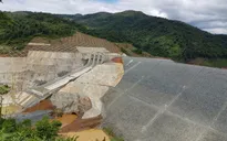 Vỡ ống nước thủy điện sông Bung 2, 2 người mất tích