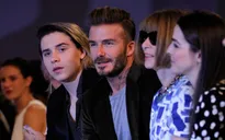 Victoria Beckham xúc động với lời nhắn của các con