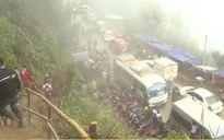 Tắc đường lên Mù Cang Chải