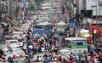 Áp lực giao thông "đè" quy hoạch đô thị