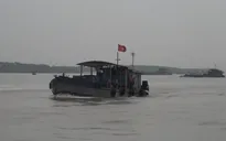 Bắt giữ tàu chở 35.000 lít dầu DO trái phép