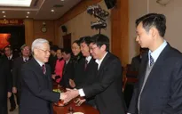 Tổng Bí thư chúc Tết Văn phòng Trung ương Đảng