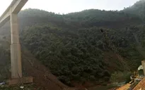 Thanh Hóa: Sập giàn giáo, 4 người thiệt mạng