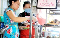 TP.HCM: 1/4 cơ sở kinh doanh thức ăn đường phố điểm chưa đạt chuẩn VSATTP