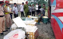 TP.HCM: Phát hiện hàng chục tấn phụ gia thực phẩm hết hạn