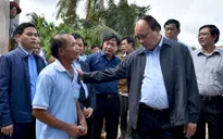 Thủ tướng Nguyễn Xuân Phúc thăm vùng lũ Bình Định