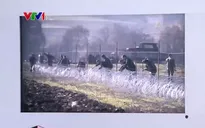 Slovenia và Serbia đóng cửa biên giới ngăn người di cư