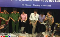 Hà Nội: Tiêu hủy hàng trăm túi xách, đồng hồ giả hàng hiệu