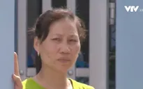 Rớt nước mắt người mẹ hàng ngày chờ con gái đã mất vì tai nạn giao thông