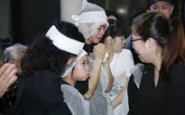 Nước mắt trong giây phút vĩnh biệt Trần Lập