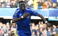 Kẻ đóng thế Traore giúp Chelsea mở điểm