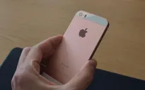 iPhone SE xách tay ế ẩm sau khi về Việt Nam