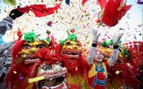 Người dân Trung Quốc tưng bừng đón Tết Nguyên đán