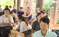 Trung tâm Hỗ trợ người nghèo “thay tên đổi họ” hút thêm tiền của người dân