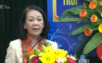 Đồng chí Trương Thị Mai chúc mừng đồng bào Công giáo nhân dịp Lễ Giáng sinh