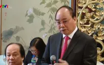 Thủ tướng làm việc với các nhà đầu tư tài chính Hong Kong, Trung Quốc