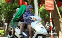 Bắc Bộ và Trung Bộ nắng nóng mở rộng, nhiệt độ có nơi trên 39 độ C